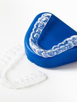 How Invisalign Helps Reduce Uneven Tooth Wear and Bite Issues